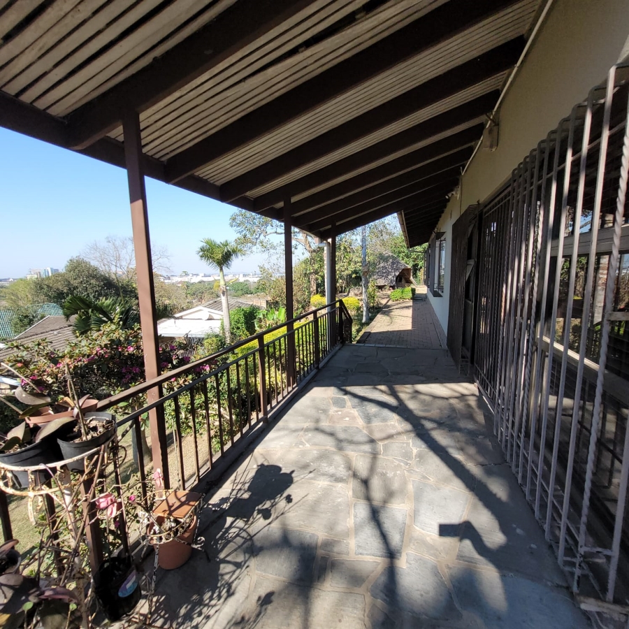 3 Bedroom Property for Sale in Manors KwaZulu-Natal