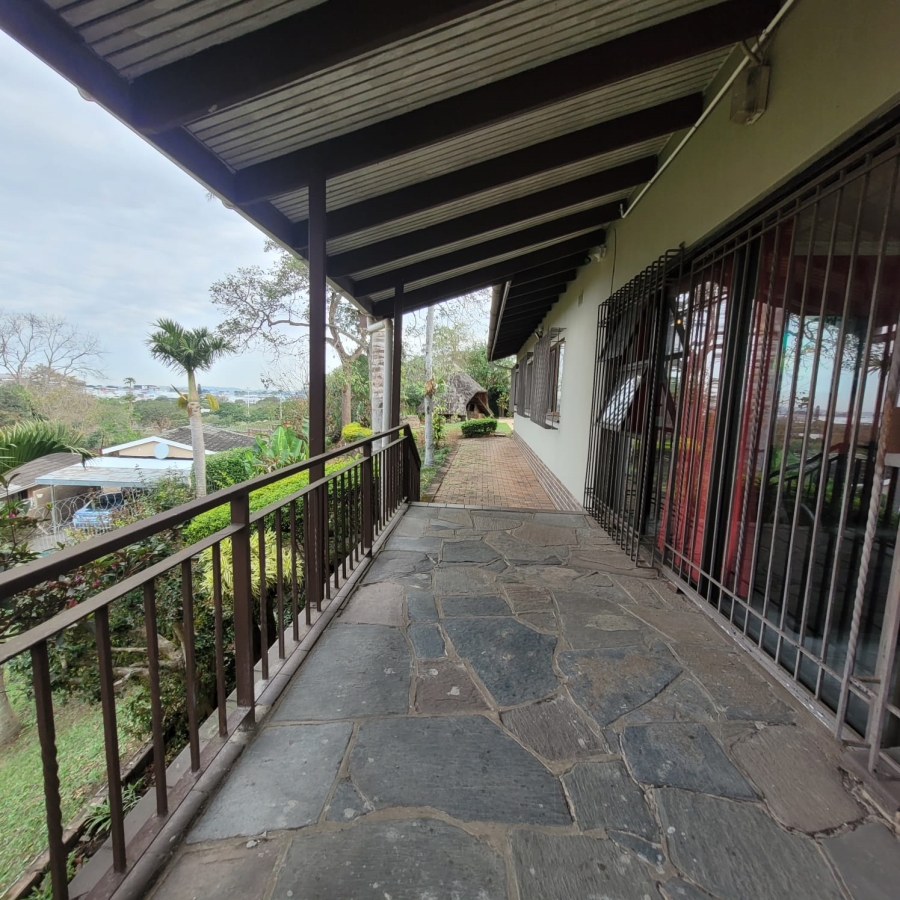 3 Bedroom Property for Sale in Manors KwaZulu-Natal