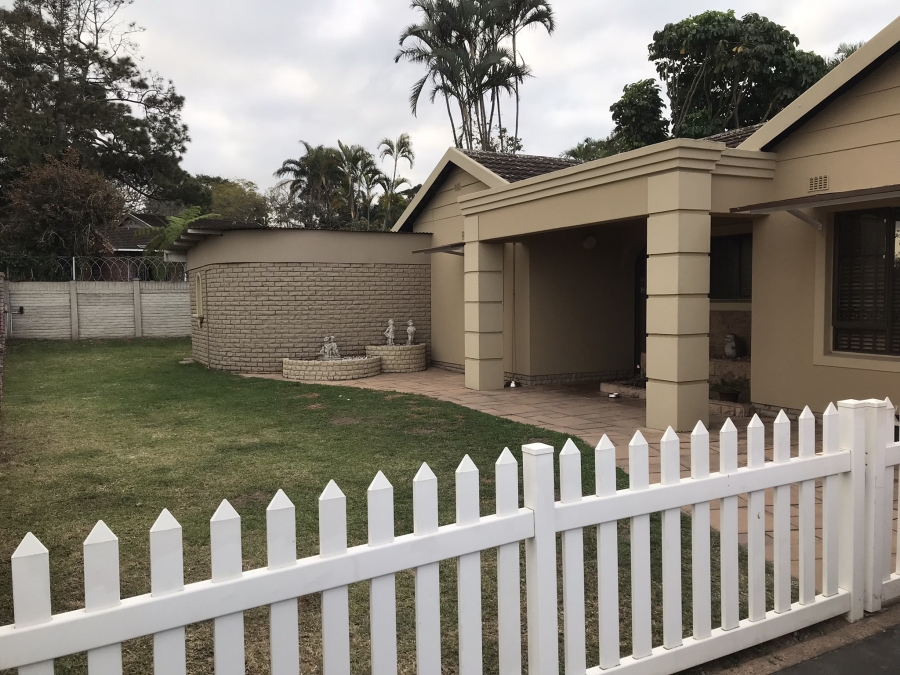 7 Bedroom Property for Sale in Moseley Park KwaZulu-Natal