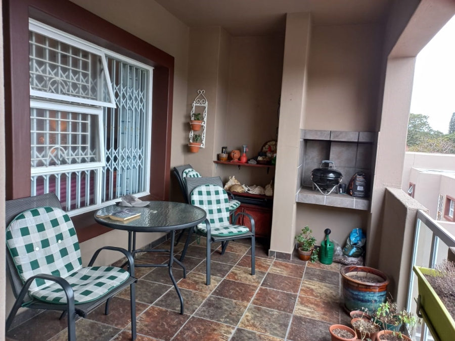 2 Bedroom Property for Sale in Uvongo KwaZulu-Natal