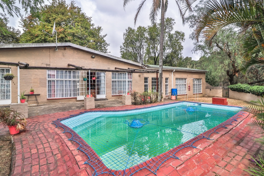 4 Bedroom Property for Sale in Prestbury KwaZulu-Natal