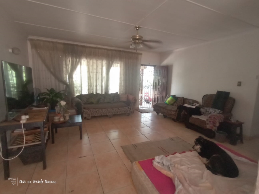 3 Bedroom Property for Sale in Mount Vernon KwaZulu-Natal