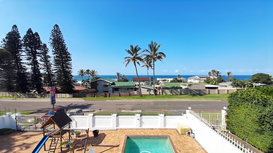 To Let 7 Bedroom Property for Rent in Compensation Beach KwaZulu-Natal