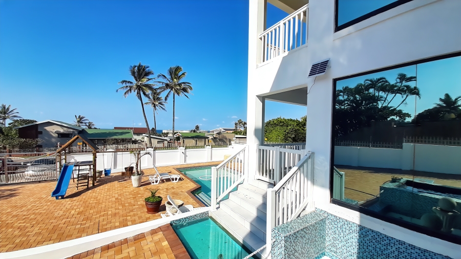 To Let 7 Bedroom Property for Rent in Compensation Beach KwaZulu-Natal