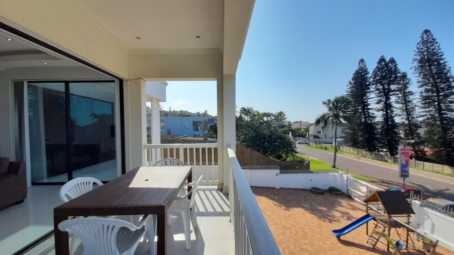 To Let 7 Bedroom Property for Rent in Compensation Beach KwaZulu-Natal