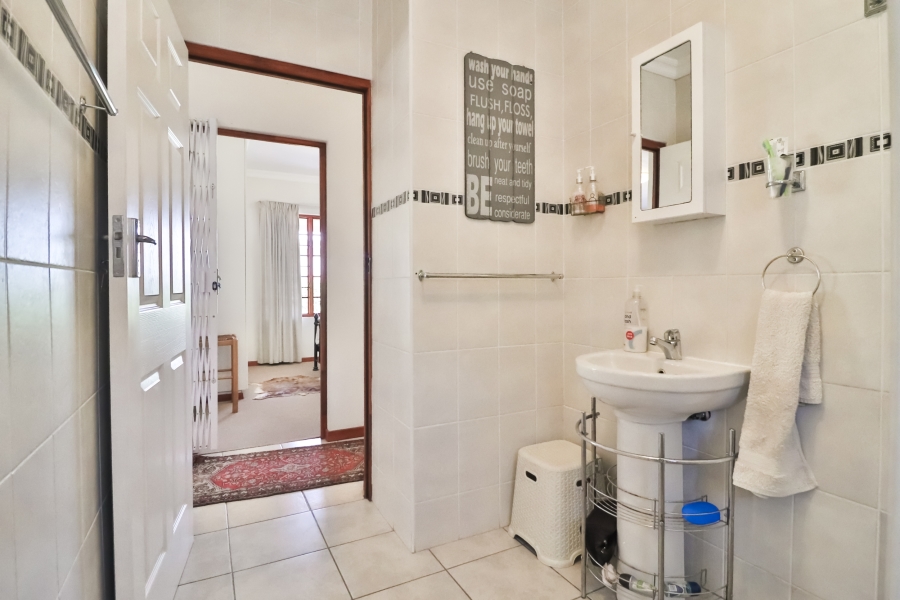 3 Bedroom Property for Sale in Greendale KwaZulu-Natal