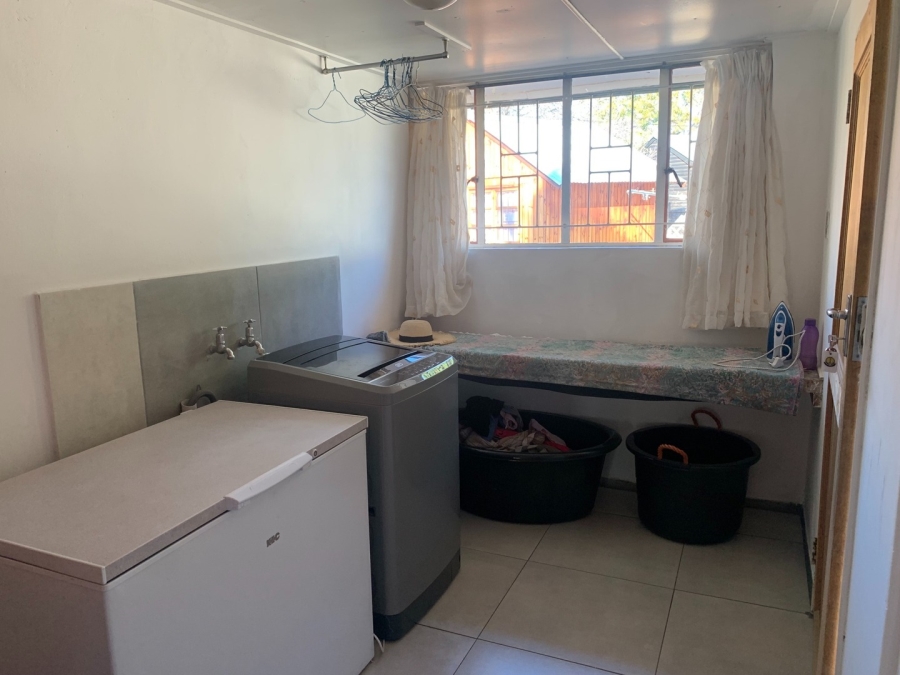 4 Bedroom Property for Sale in Hospitaalpark KwaZulu-Natal