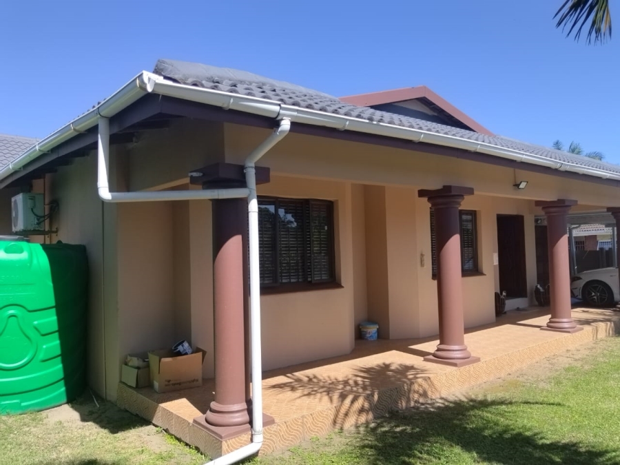 4 Bedroom Property for Sale in Veld En Vlei KwaZulu-Natal