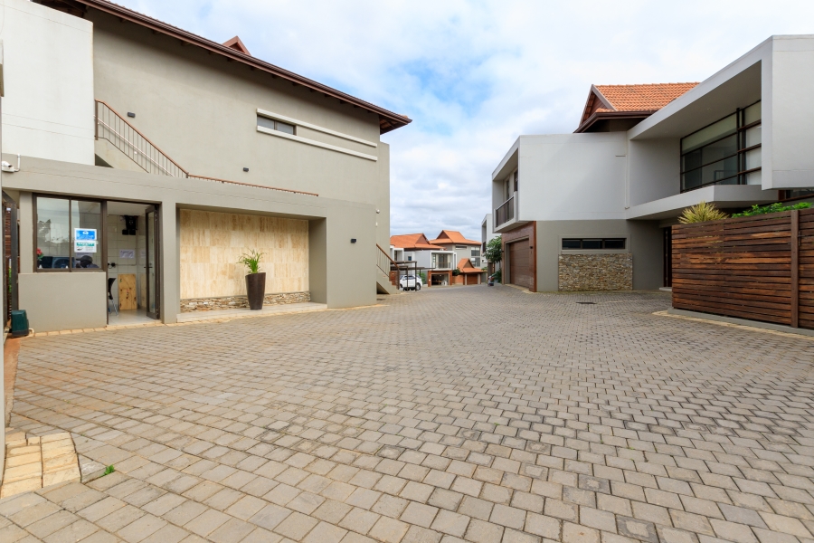 To Let 5 Bedroom Property for Rent in Izinga Estate KwaZulu-Natal