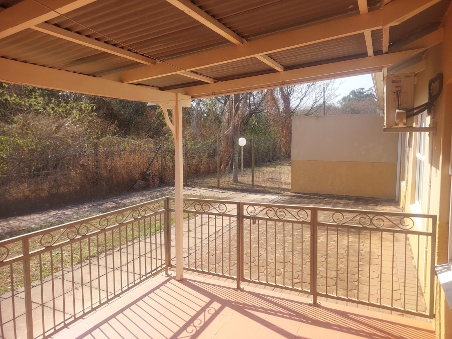 2 Bedroom Property for Sale in Sherwood KwaZulu-Natal