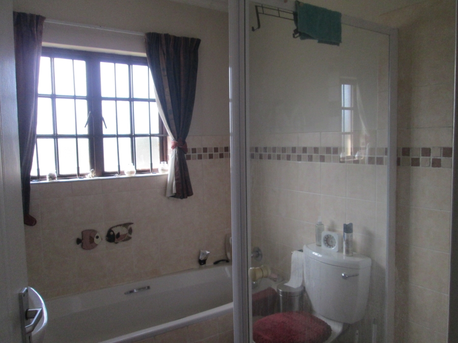 2 Bedroom Property for Sale in Howick North KwaZulu-Natal