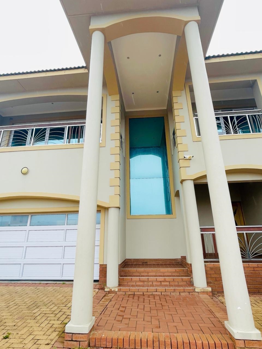 6 Bedroom Property for Sale in Bluff KwaZulu-Natal