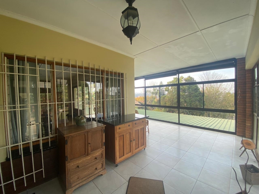 5 Bedroom Property for Sale in Athlone KwaZulu-Natal