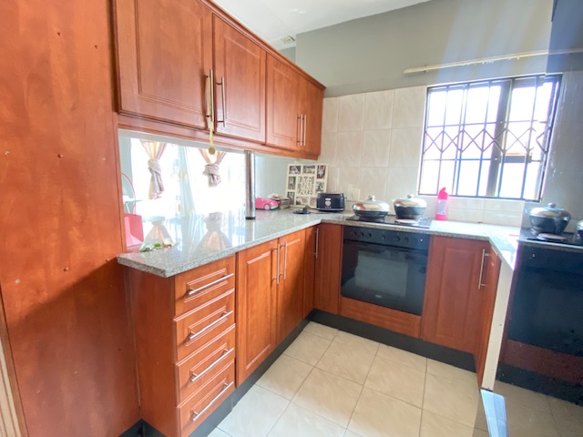 2 Bedroom Property for Sale in Arboretum KwaZulu-Natal