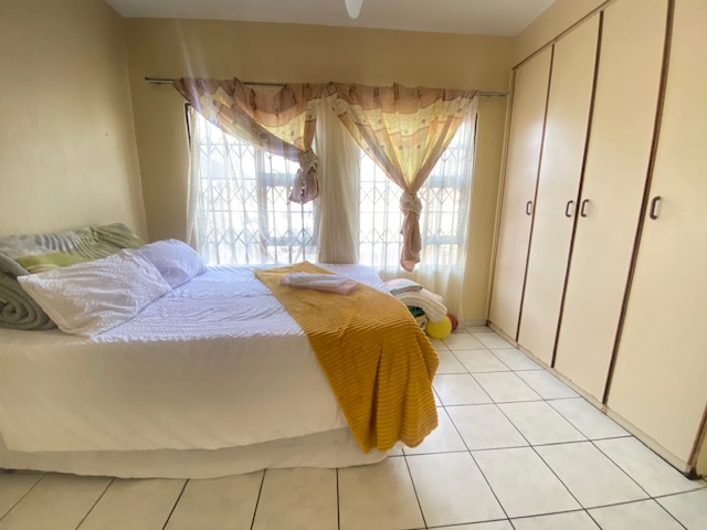 2 Bedroom Property for Sale in Arboretum KwaZulu-Natal