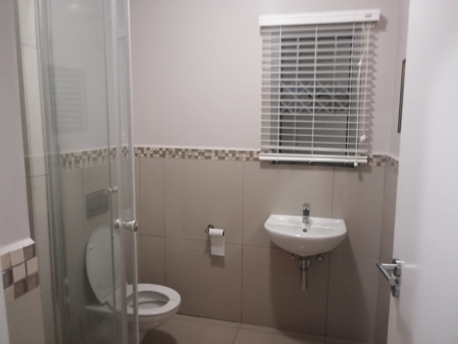 2 Bedroom Property for Sale in Umhlanga KwaZulu-Natal