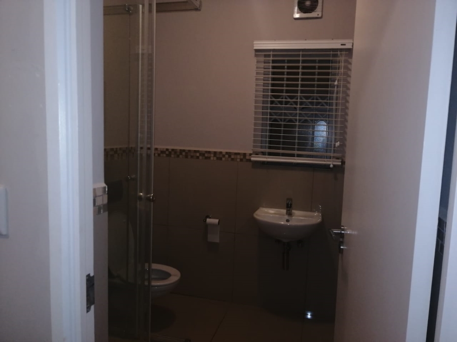 2 Bedroom Property for Sale in Umhlanga KwaZulu-Natal