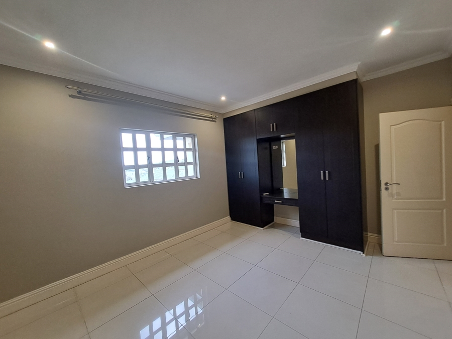 To Let 3 Bedroom Property for Rent in Edgemount Estate KwaZulu-Natal