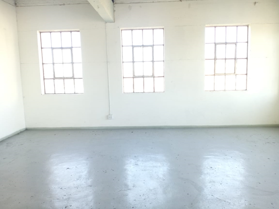 To Let commercial Property for Rent in Bulwer KwaZulu-Natal