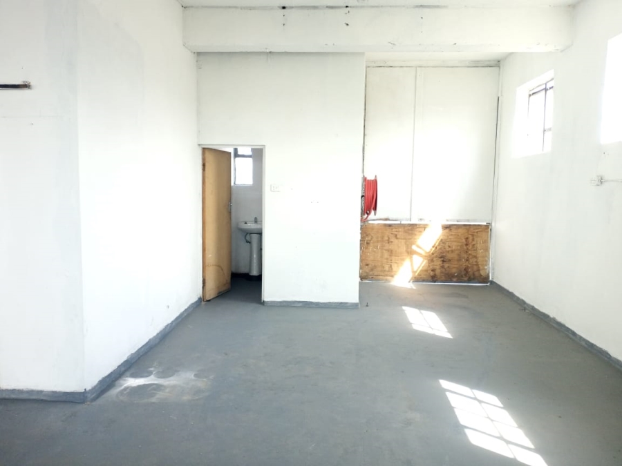 To Let commercial Property for Rent in Bulwer KwaZulu-Natal