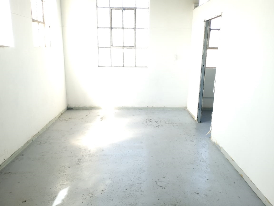 To Let commercial Property for Rent in Bulwer KwaZulu-Natal