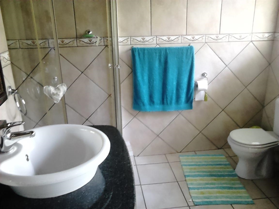 4 Bedroom Property for Sale in Pioneer Park KwaZulu-Natal