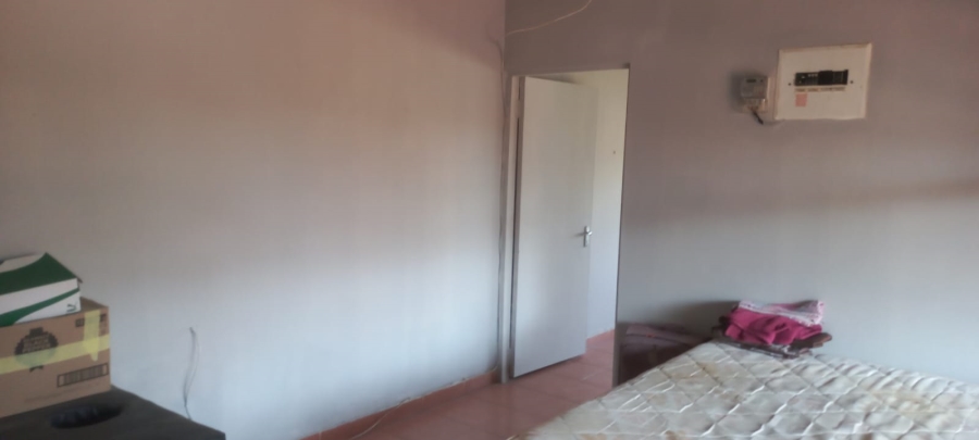 To Let 1 Bedroom Property for Rent in Bellair KwaZulu-Natal