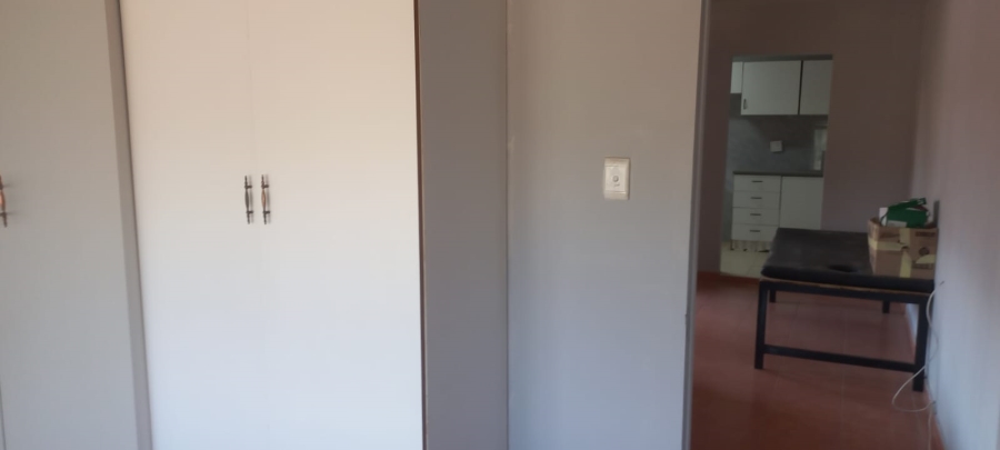 To Let 1 Bedroom Property for Rent in Bellair KwaZulu-Natal