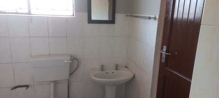 To Let 1 Bedroom Property for Rent in Bellair KwaZulu-Natal