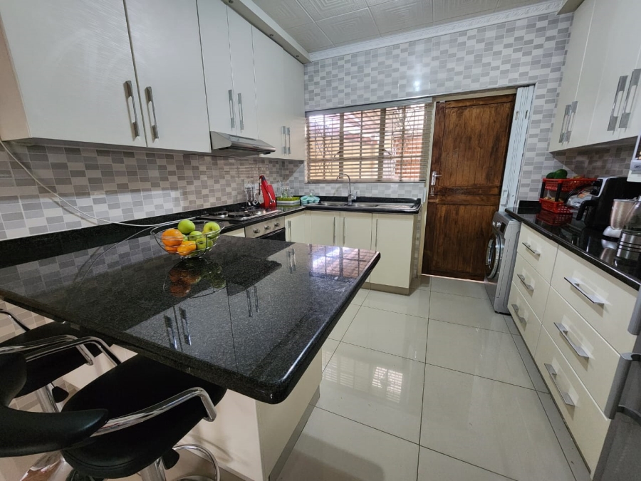 3 Bedroom Property for Sale in Malvern KwaZulu-Natal