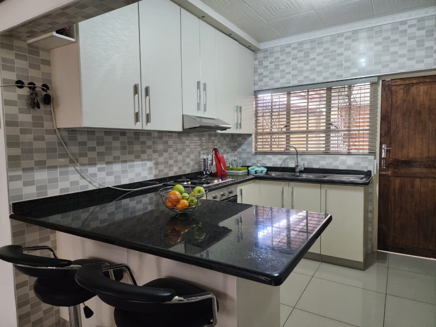 3 Bedroom Property for Sale in Malvern KwaZulu-Natal