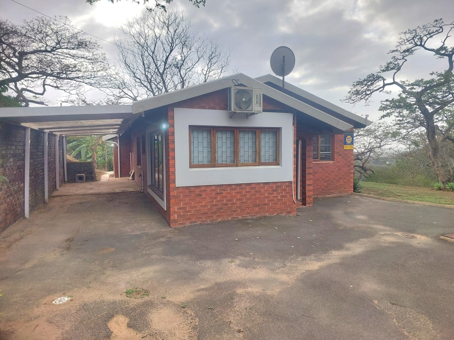 3 Bedroom Property for Sale in Dawncrest KwaZulu-Natal