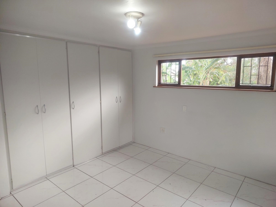 3 Bedroom Property for Sale in Dawncrest KwaZulu-Natal