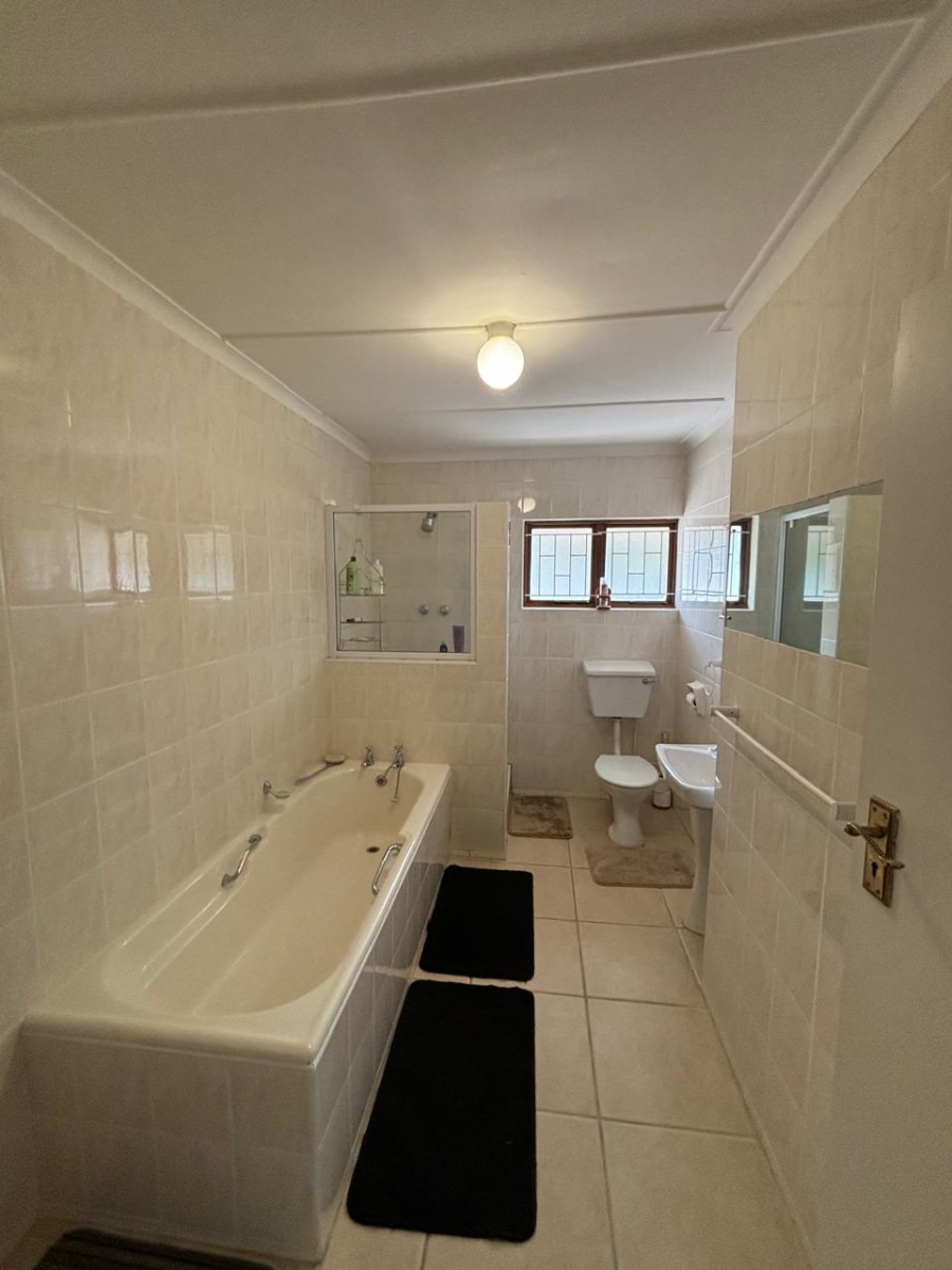 5 Bedroom Property for Sale in Howick North KwaZulu-Natal