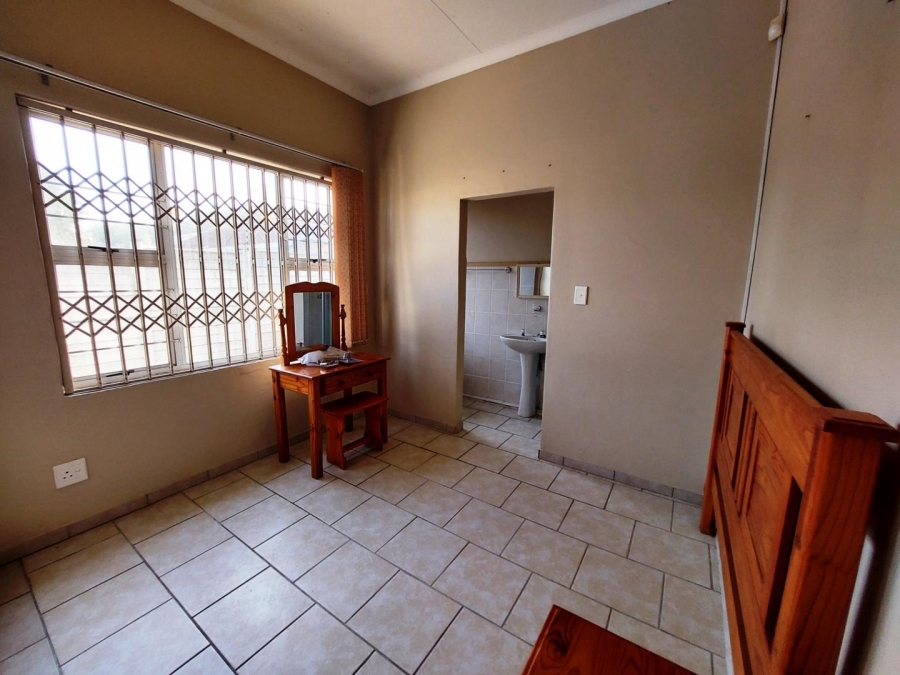 2 Bedroom Property for Sale in Margate KwaZulu-Natal