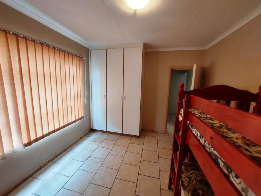 2 Bedroom Property for Sale in Margate KwaZulu-Natal