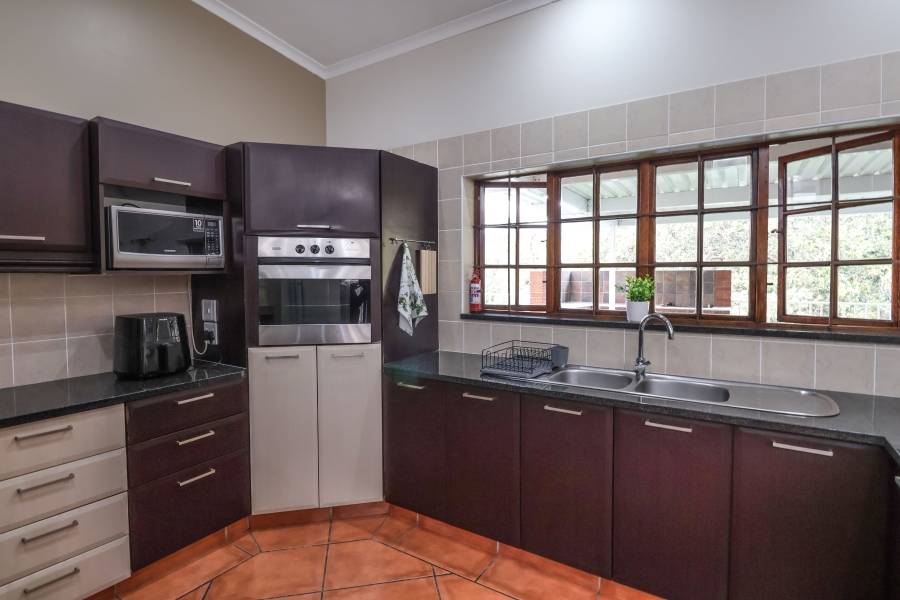 3 Bedroom Property for Sale in Dawncliffe KwaZulu-Natal