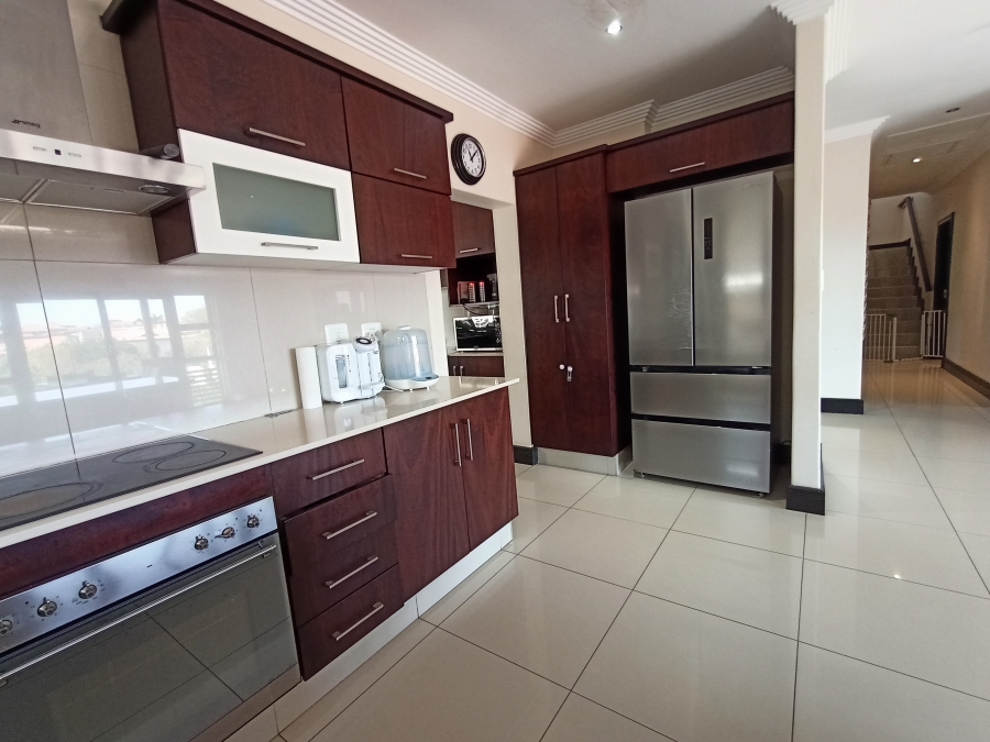 4 Bedroom Property for Sale in Izinga KwaZulu-Natal