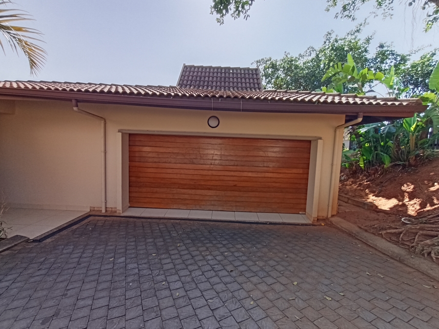 4 Bedroom Property for Sale in Izinga KwaZulu-Natal