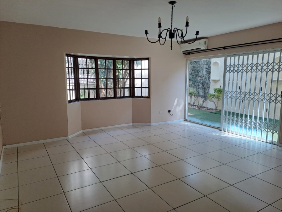 3 Bedroom Property for Sale in Essenwood KwaZulu-Natal