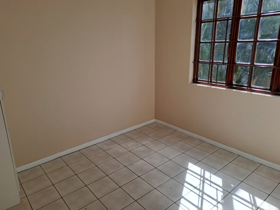 3 Bedroom Property for Sale in Essenwood KwaZulu-Natal