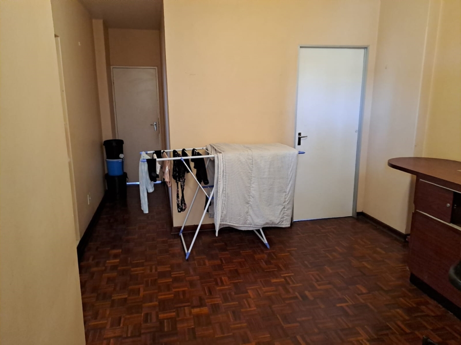 2 Bedroom Property for Sale in Durban Central KwaZulu-Natal