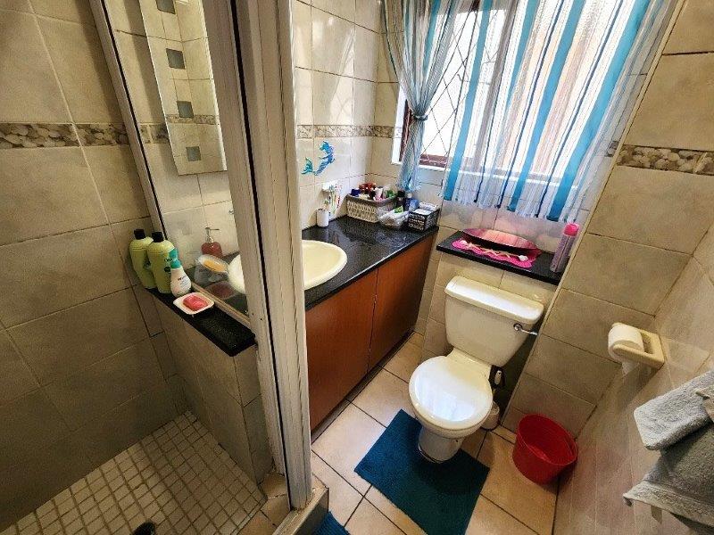 2 Bedroom Property for Sale in Pinetown KwaZulu-Natal