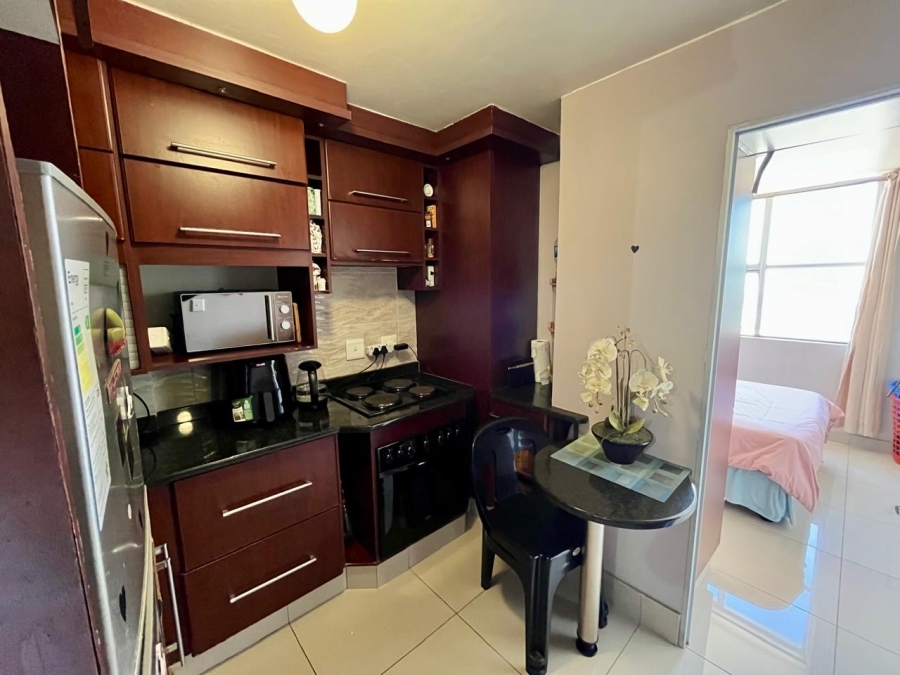 To Let 1 Bedroom Property for Rent in South Beach KwaZulu-Natal