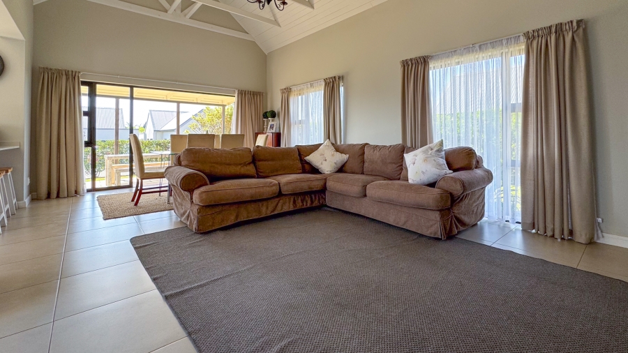 3 Bedroom Property for Sale in Emberton Estate KwaZulu-Natal