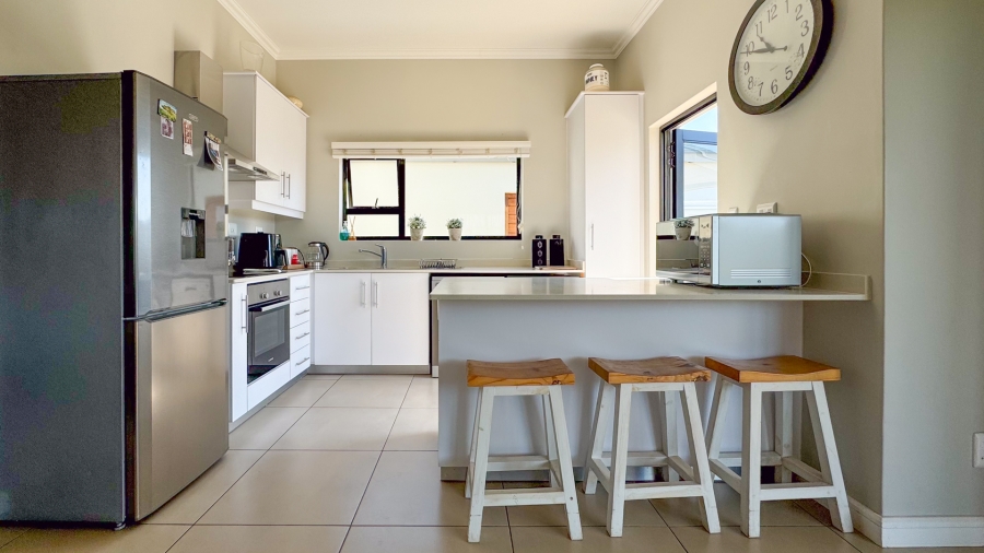 3 Bedroom Property for Sale in Emberton Estate KwaZulu-Natal