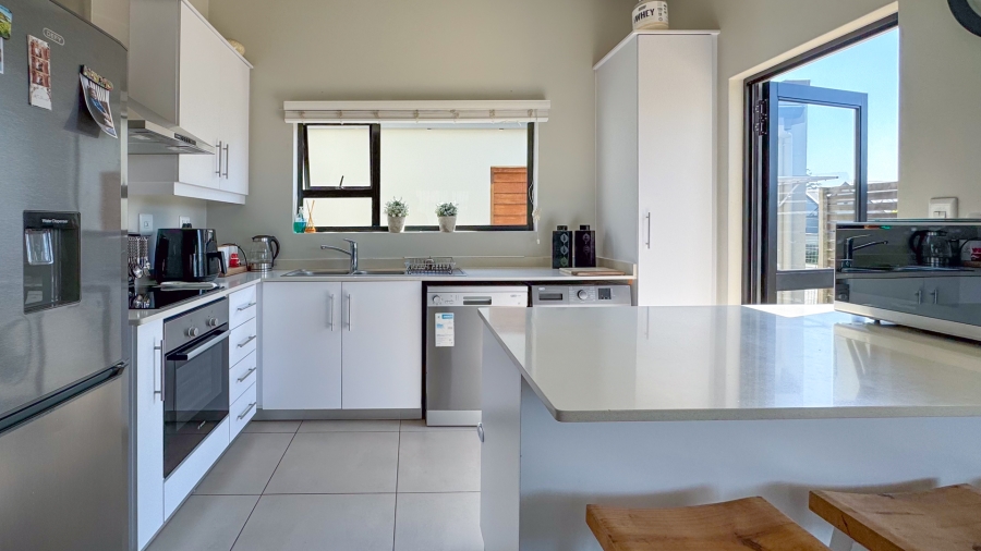 3 Bedroom Property for Sale in Emberton Estate KwaZulu-Natal