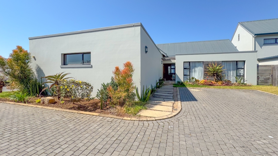 3 Bedroom Property for Sale in Emberton Estate KwaZulu-Natal