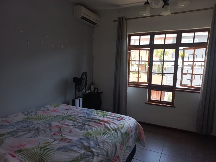 2 Bedroom Property for Sale in Windermere KwaZulu-Natal