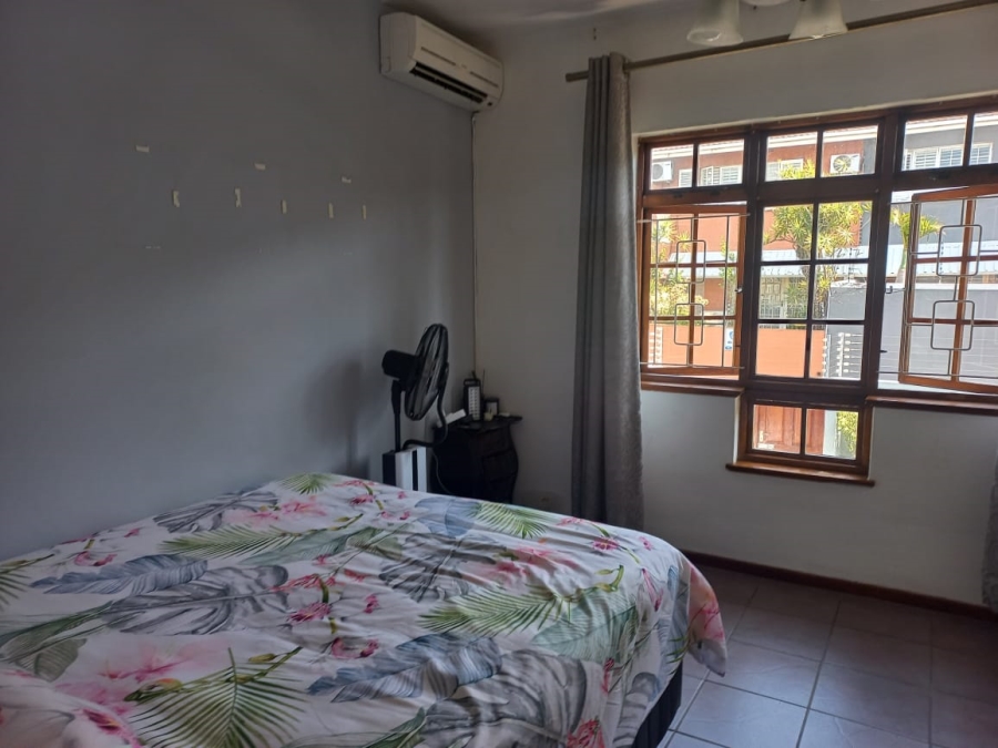 2 Bedroom Property for Sale in Windermere KwaZulu-Natal